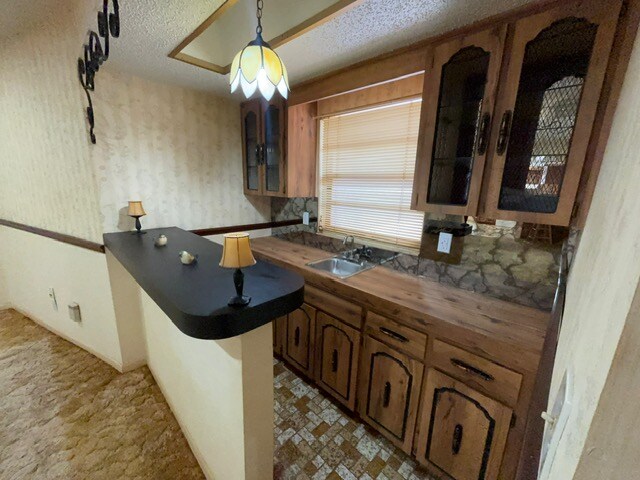 Building Photo - 7632 Lake Forest Cir