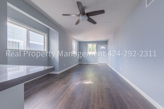 Building Photo - 1352 E 23rd St