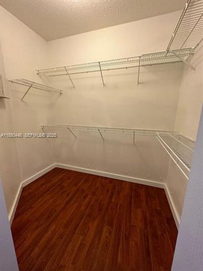 Building Photo - 10812 NW 51st Ln