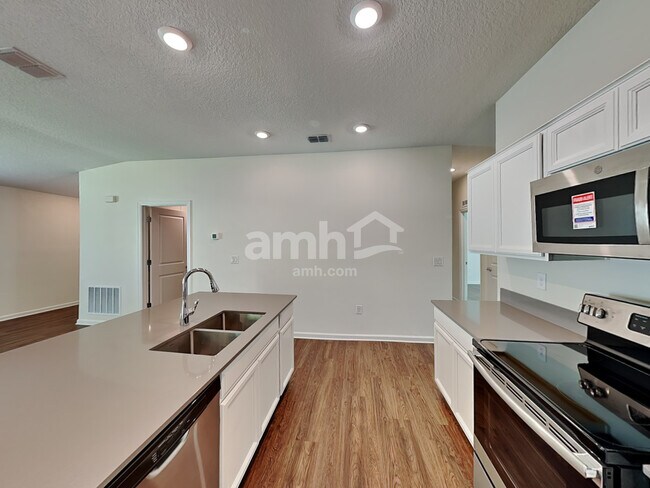 Building Photo - 4355 Seven Canyons Dr