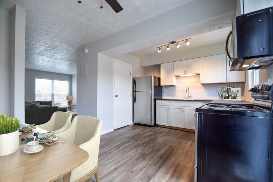 Eleven Hundred Apartments 1100 Princeton Square Cir West Chester OH