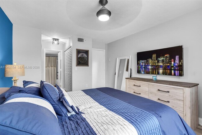 Building Photo - 12178 St.Andrews Pl