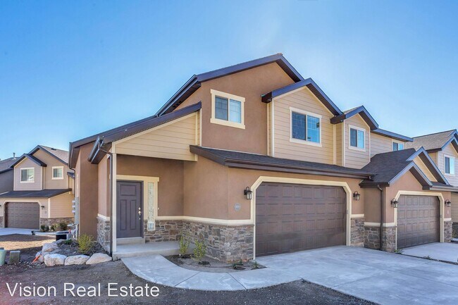 Primary Photo - 1680 Aspen Summit Dr