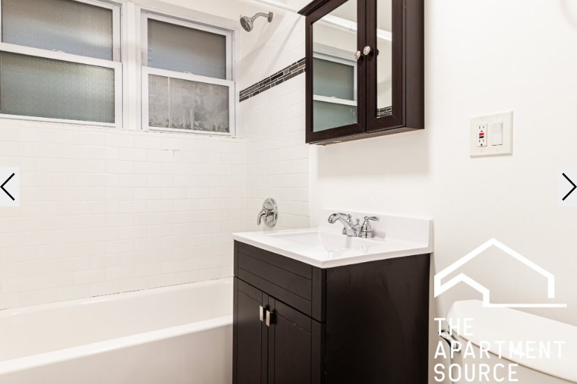 Building Photo - 732 W Roscoe St