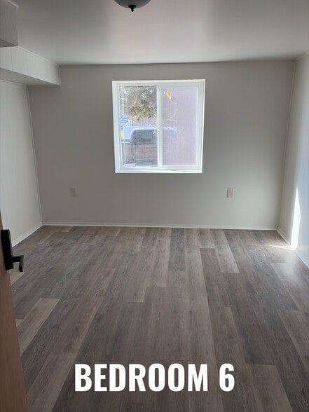 Building Photo - 6532 N Drumheller St
