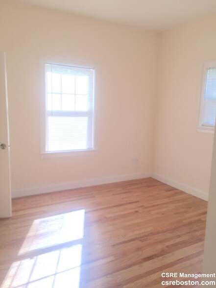 Building Photo - 75 Beechcroft St