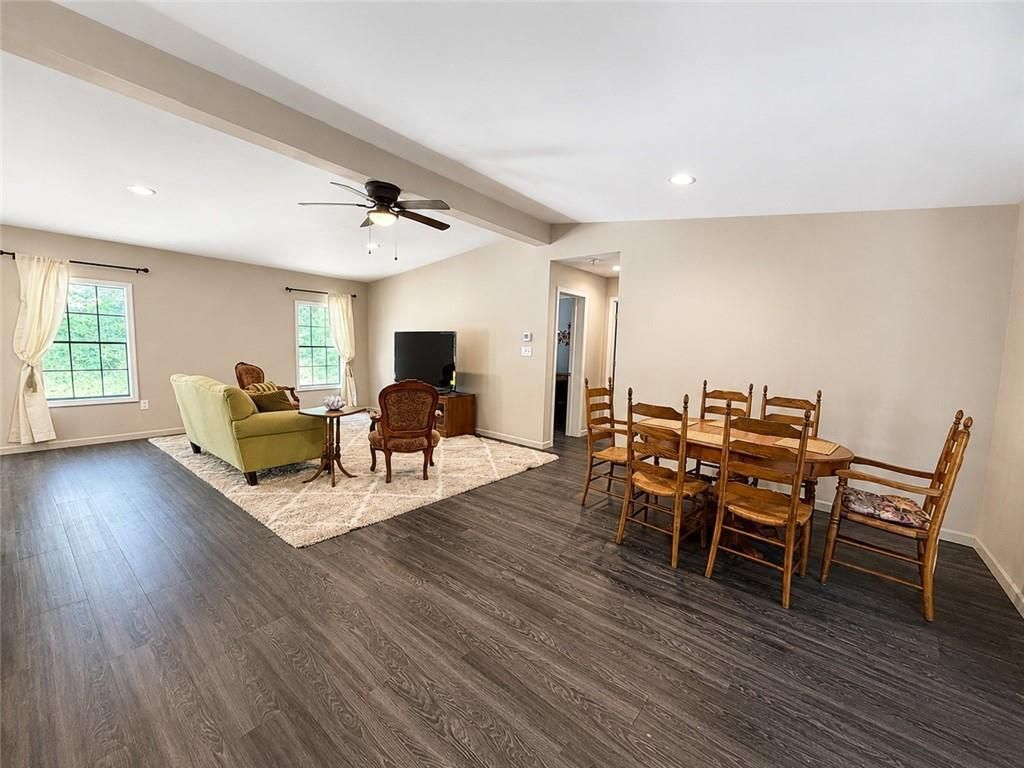Building Photo - 6555 Akins Way