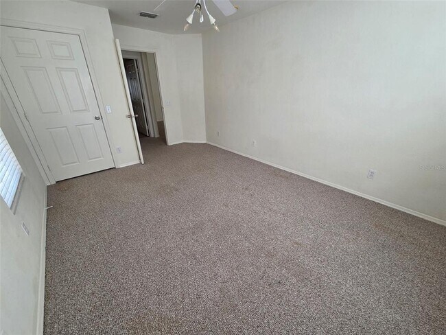 Building Photo - 36121 Lake Chase Blvd