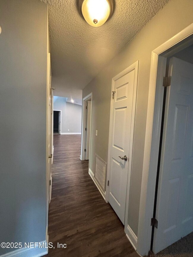 Building Photo - 12344 Cormorant Ct