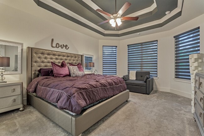 Building Photo - 407 Tulip Tree Ct