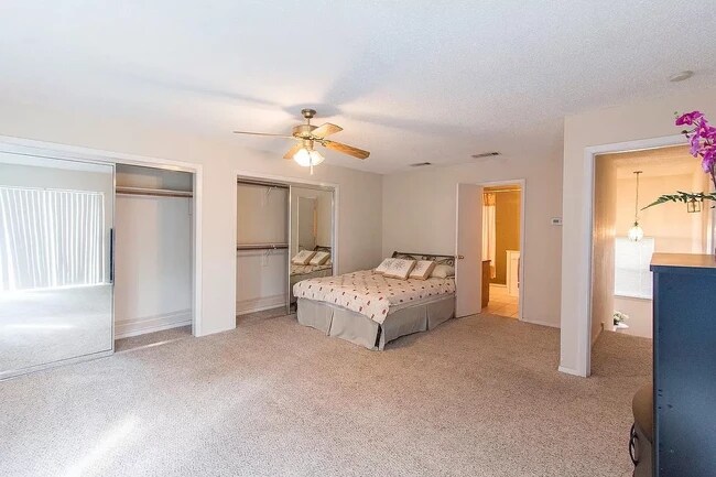 Master Bedroom Upstairs - 3508 Grande Bulevar