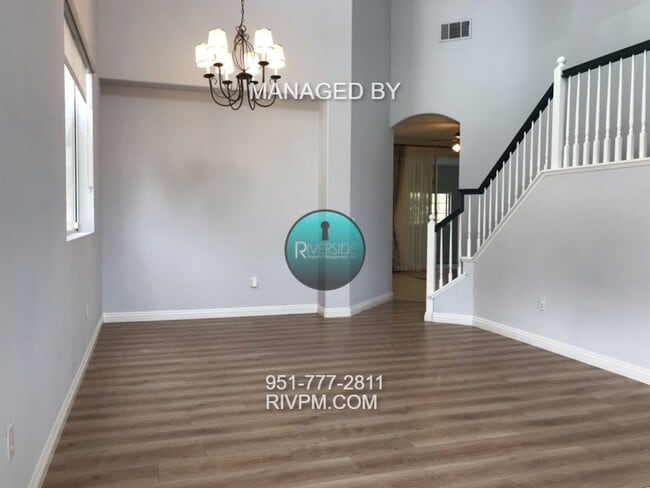 Building Photo - Beautiful 4-Bedroom Home with Pool & Garde...