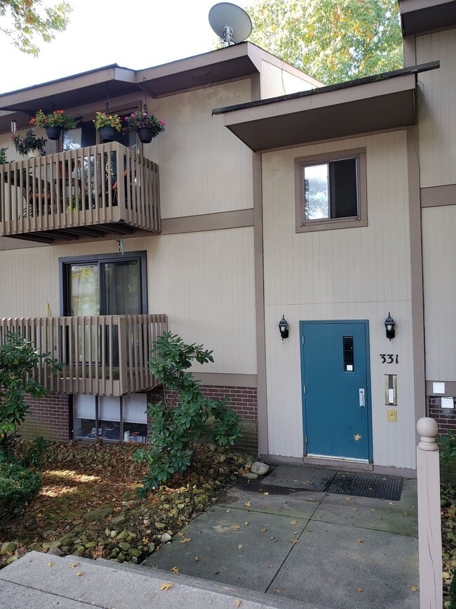 Building Photo - 2 Bedroom Condo in Bridgeville