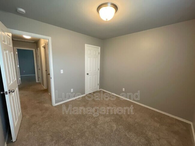 Building Photo - 11724 NW 135th St