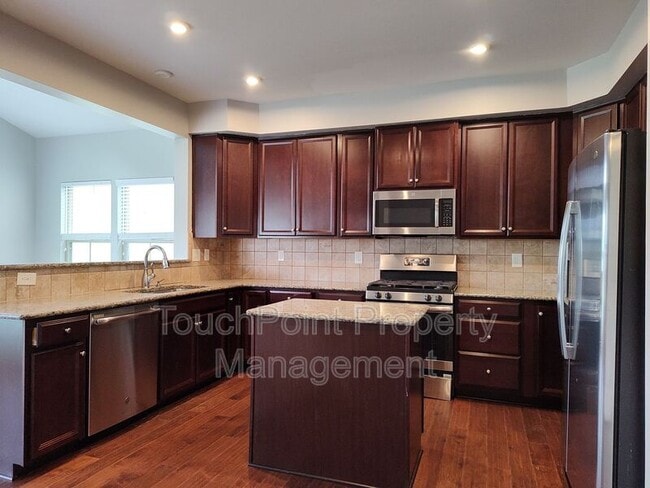 Building Photo - 4122 Audubon Pk Dr