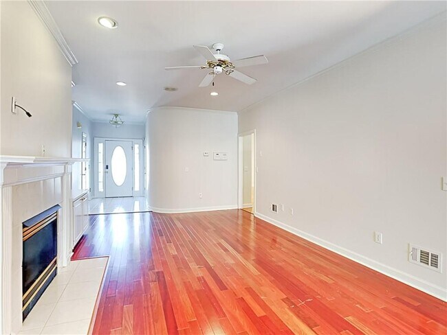 Building Photo - 2324 Blackberry Ct