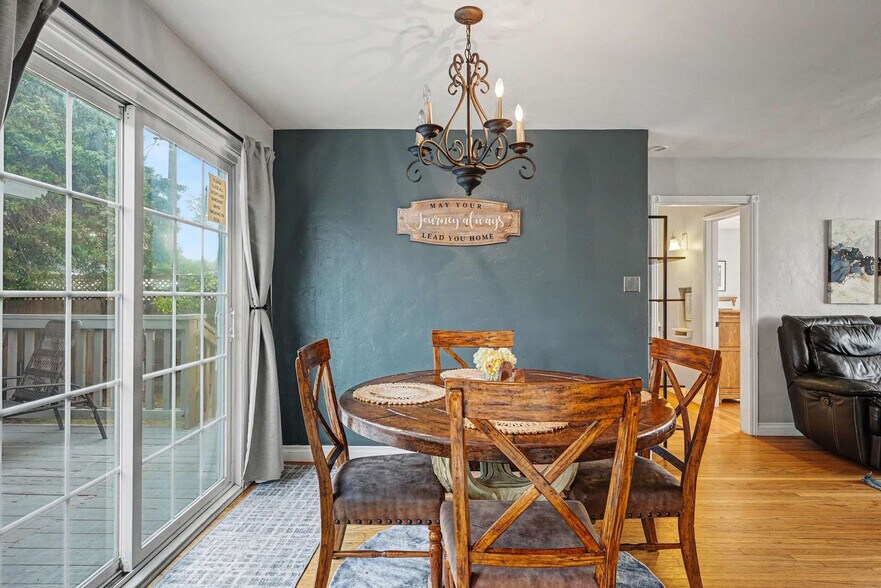 Building Photo - 7221 Vassar Ave