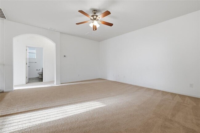 Building Photo - 11400 W Parmer Ln
