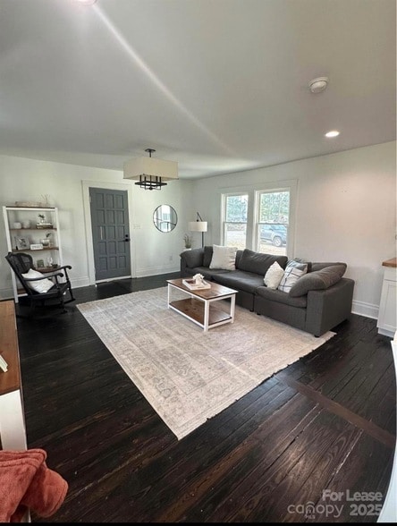 Building Photo - 135 Estelle Rd