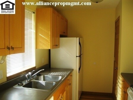 Building Photo - 2902 W Villard St