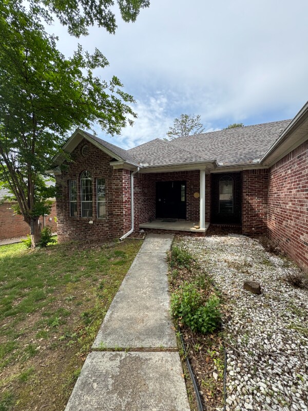 Building Photo - 3040 Sassy Rd