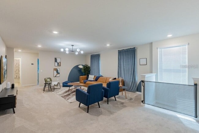 Building Photo - 7215 Oakmoss Loop