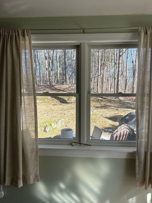 Building Photo - 777 Middle Rd