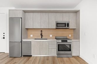 Building Photo - 4315 S Congress Ave