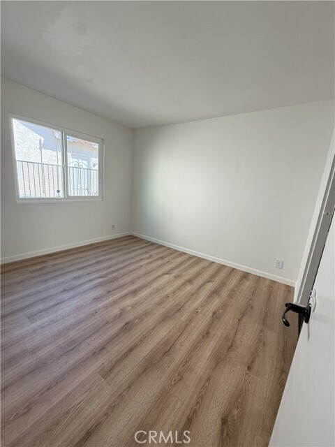 Building Photo - 23833 Country View Dr