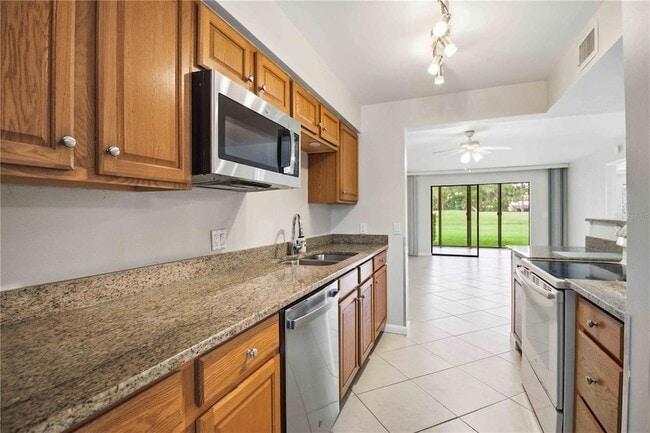 Building Photo - 4620 Longwater Chase