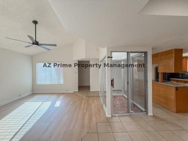 Building Photo - 7829 N 21st Ln