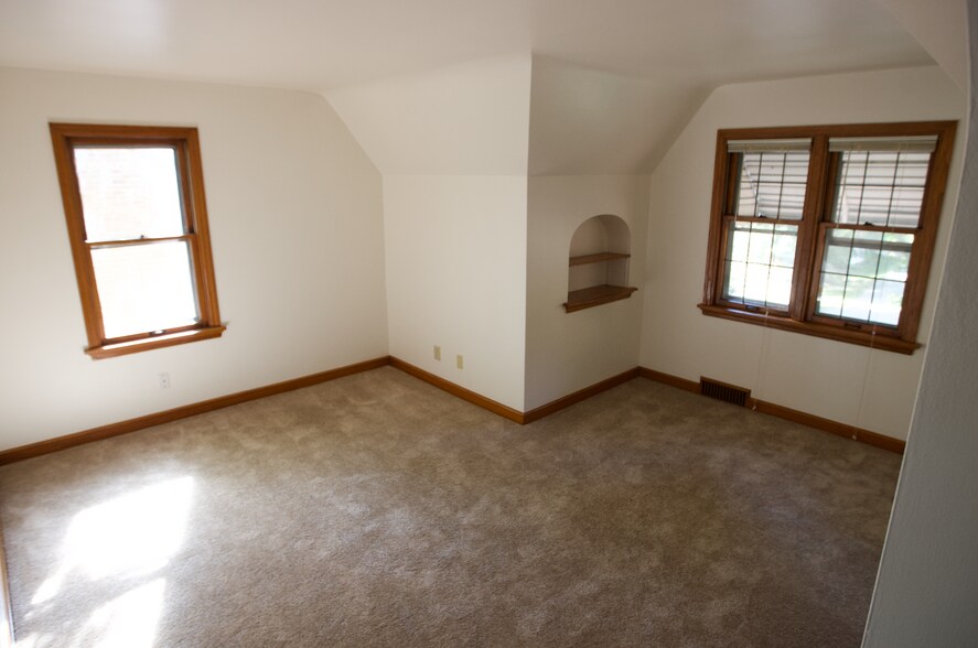 Building Photo - 2358 N 114th St Unit A