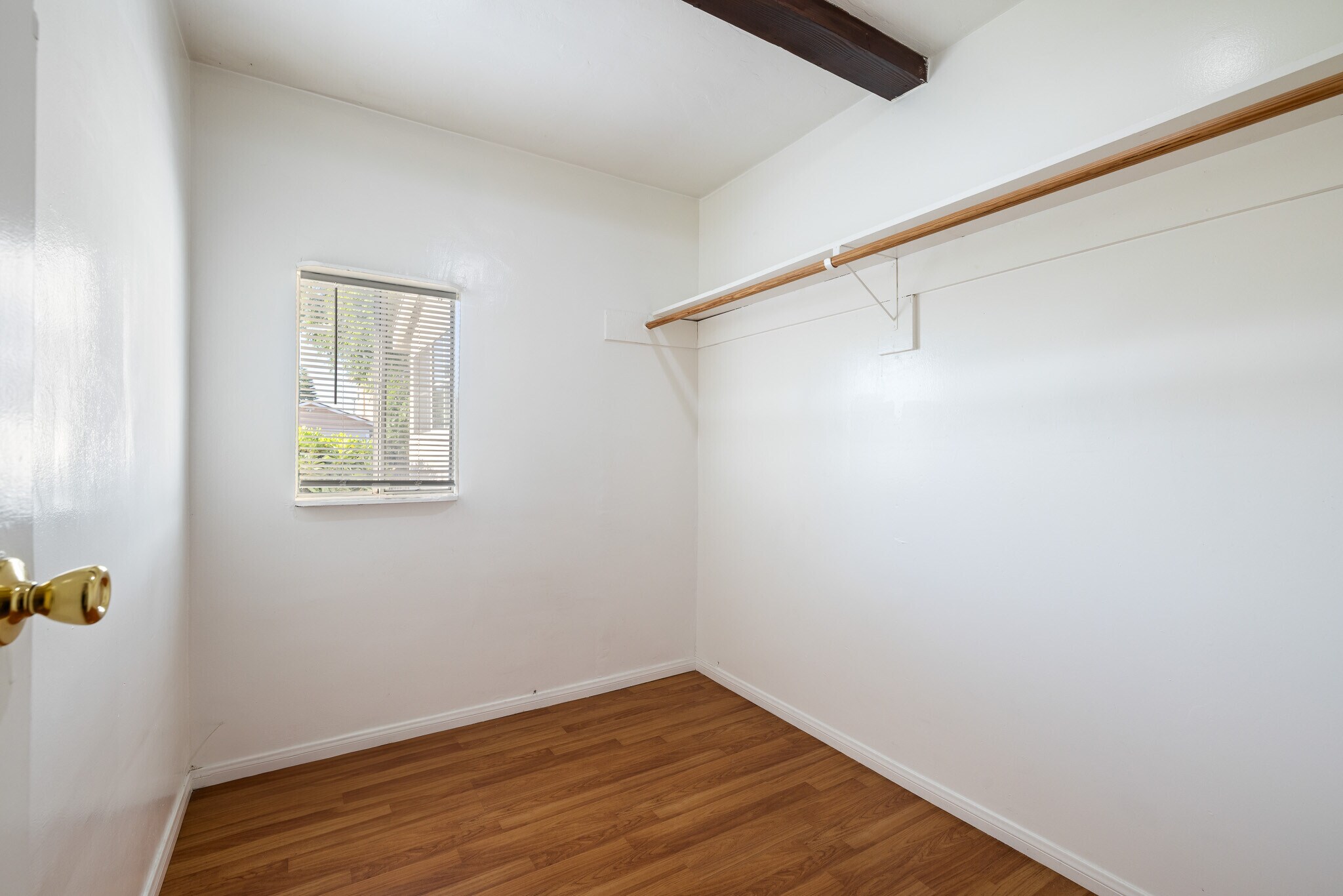 Building Photo - 11840 Archwood St