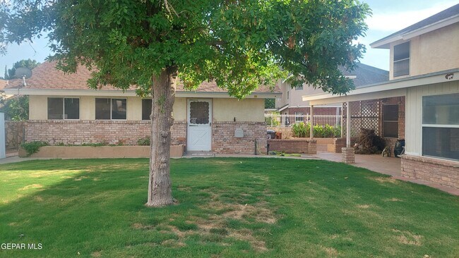 Building Photo - 2308 Alan Duncan Ln