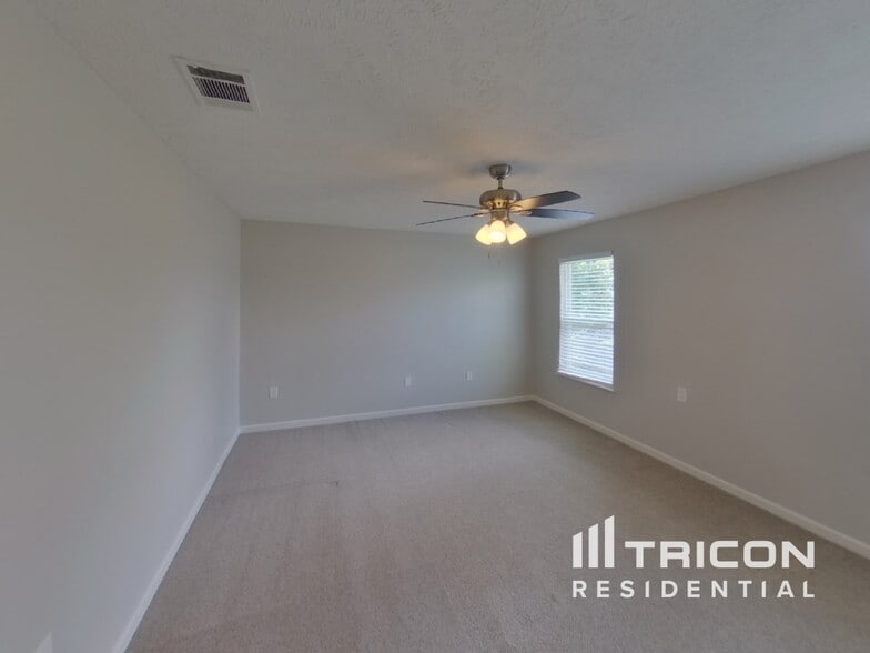 Building Photo - 3427 Juneberry Way