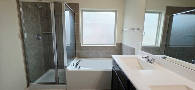 Building Photo - 2767 Morgensen Dr
