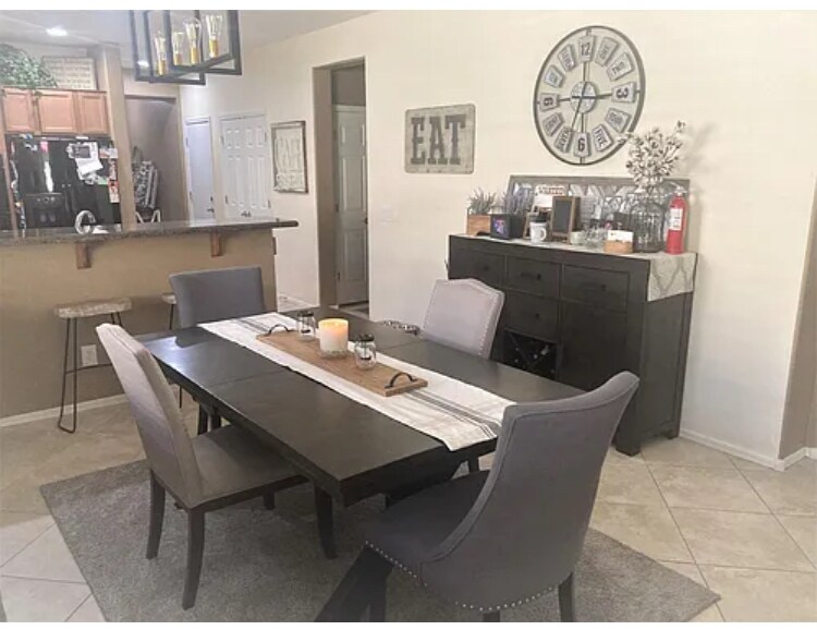 Building Photo - 11020 E Shepperd Ave