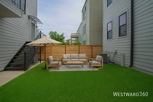 Building Photo - 3720 N Racine Ave