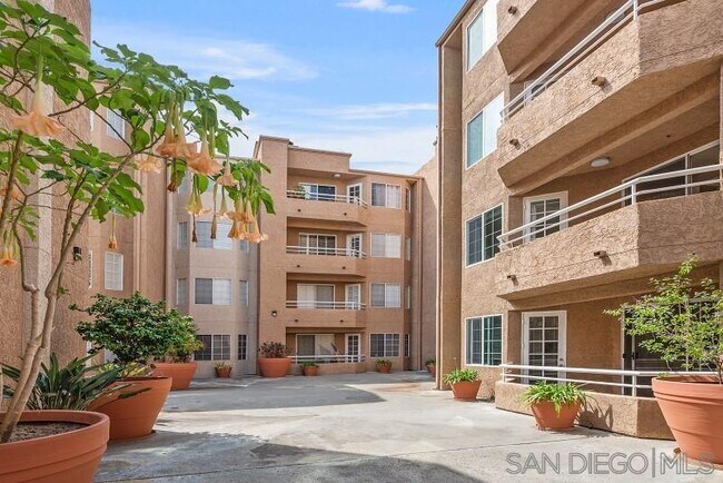Building Photo - 3969 Mahaila Ave