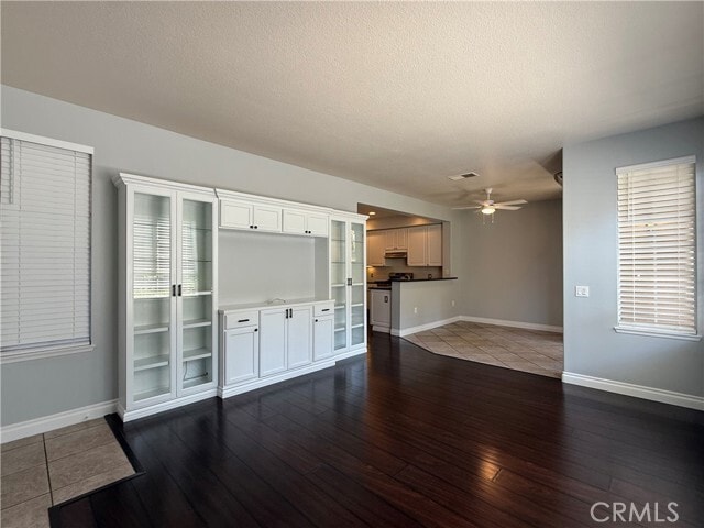Building Photo - 18 Promontory