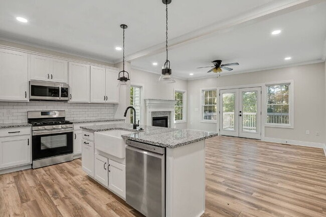 Building Photo - 5001 Dampier Ct