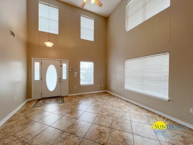 Building Photo - Updated 4 Bedroom Home in Crestview