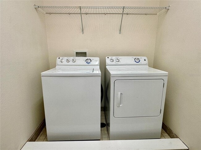 Building Photo - 13892 Summerport Trail Loop