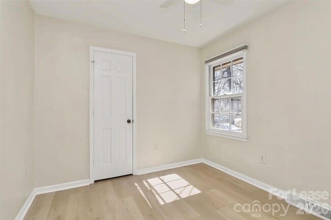 Building Photo - 6635 Olde Savannah Rd