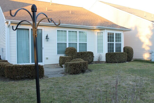 Building Photo - 13455 Nealy Rd