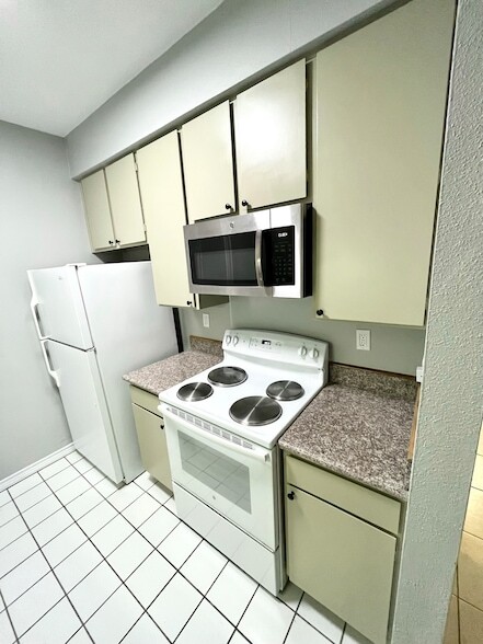 Building Photo - 7950 N Stadium Dr