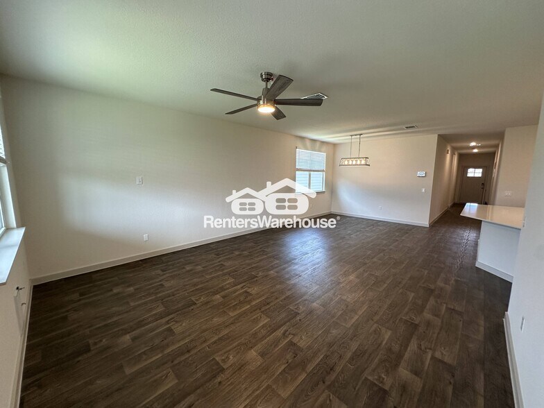 Building Photo - 103 Krause Spgs Dr