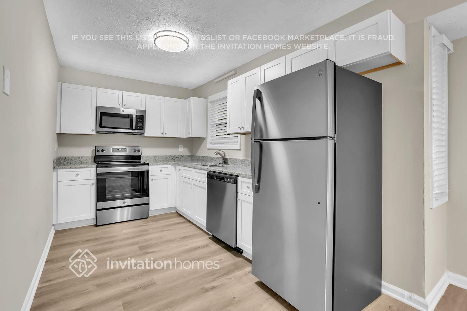 Building Photo - 722 Stonehill Ct