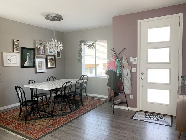 Building Photo - 9686 Dunning Cir