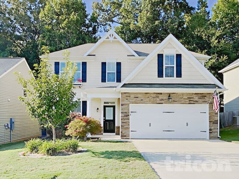 Building Photo - 553 McCarthy Dr